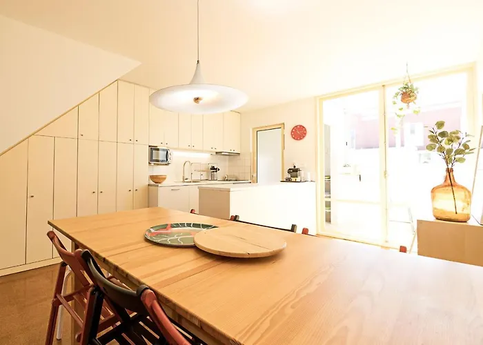 Casa 128 By Lovelystay דירה